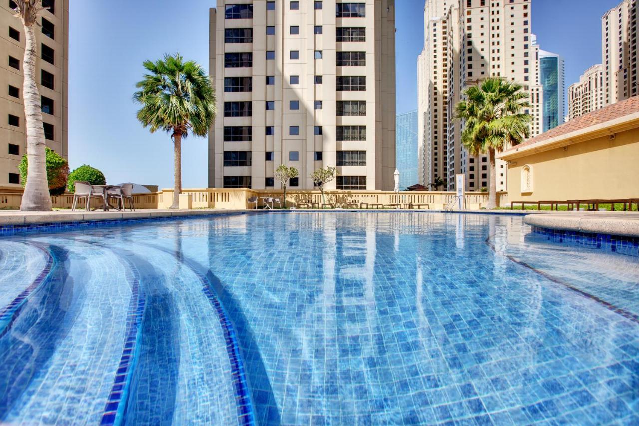 Apartamento Spacious Sea View Studio At The Beach Jbr Dubái Exterior foto