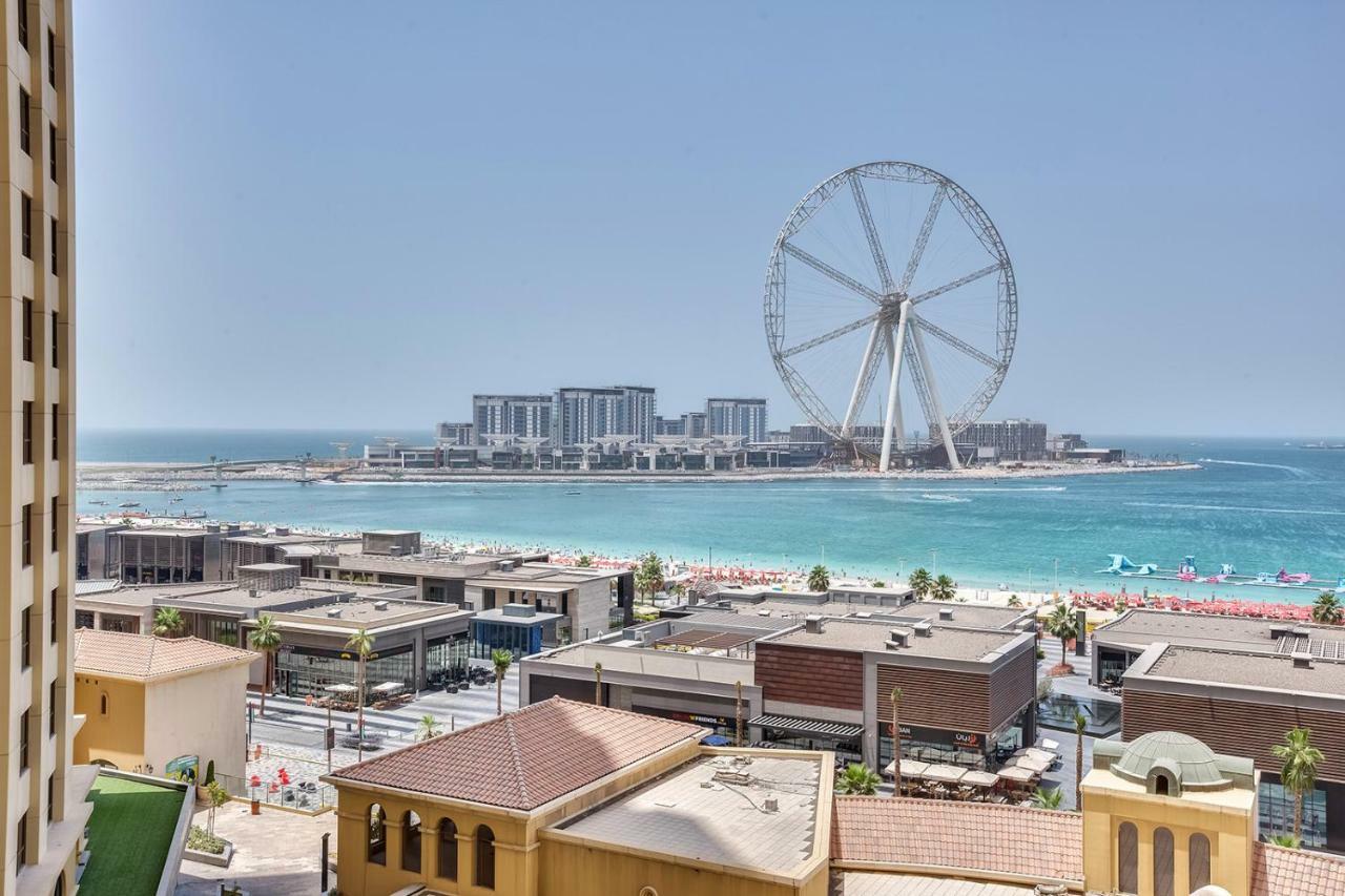 Apartamento Spacious Sea View Studio At The Beach Jbr Dubái Exterior foto